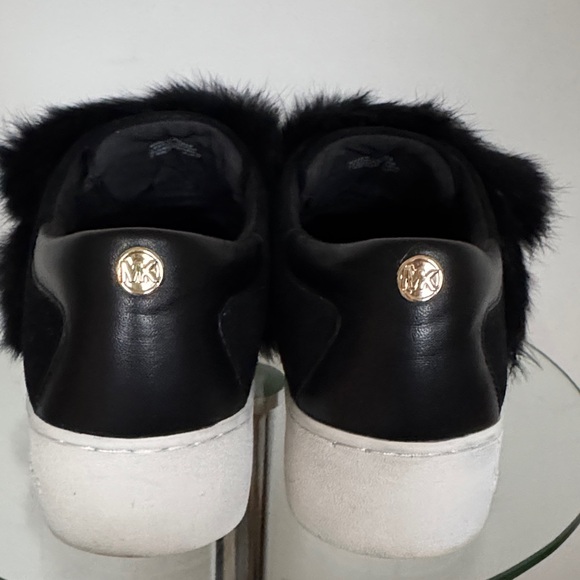Elegant Michael Kors Black Rabbit Fur-Trimmed Women's Sneakers - Picture 4 of 5